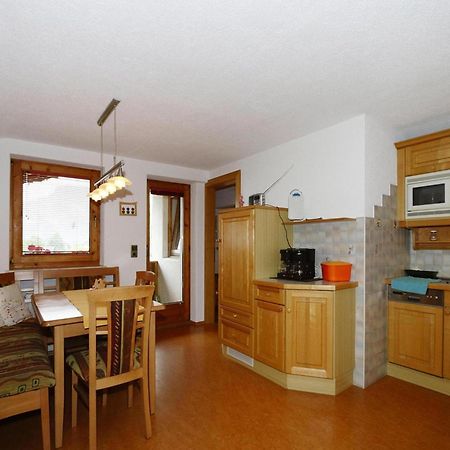 Apartment In Hippach Im Zillertal In The Mountains Muhlen  Екстериор снимка